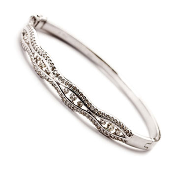 diamond bangle bracelet